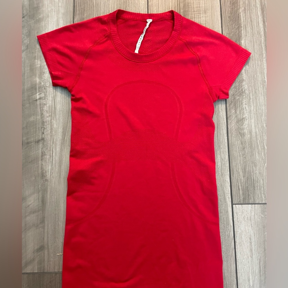 Lululemon Swiftly Tech Short Sleeve Shirt 2.0